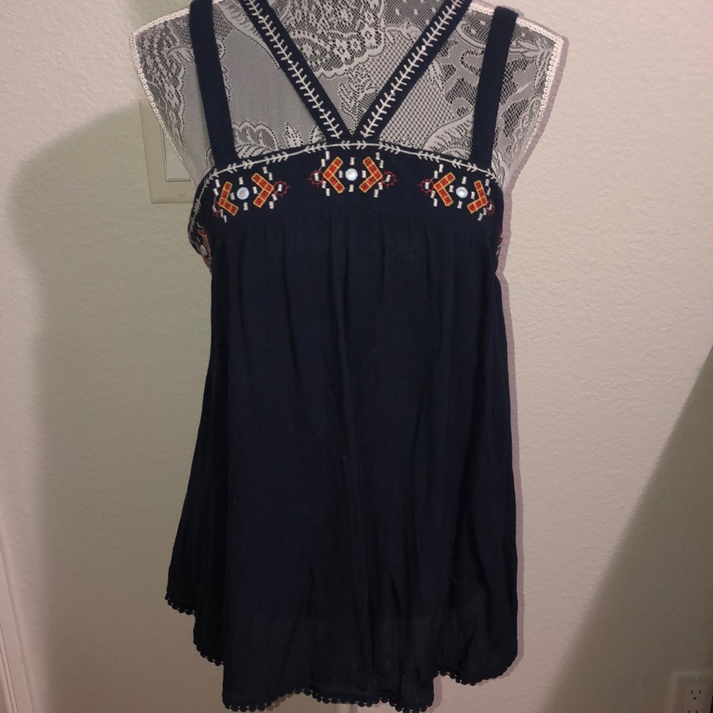 Perfect summer tank that can be dressed up or down